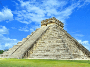 Chichen Itza - Valladolid - Cenote Classic Cancun Tour