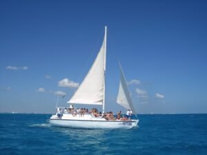 Isla Mujeres Catamaran Pleasure Tour
