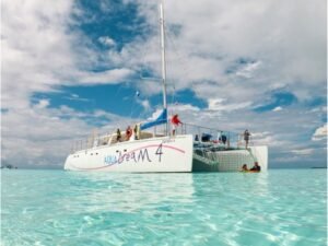 Cielo Cozumel By Catamaran & Beach Club Tour